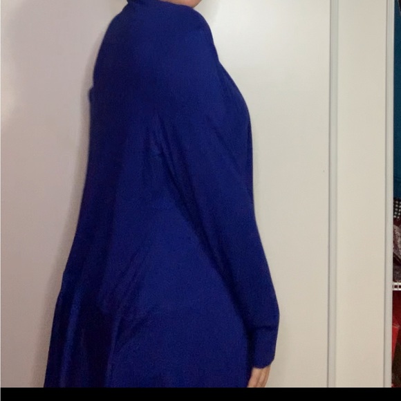 XL Blue Sweater - Picture 5 of 8